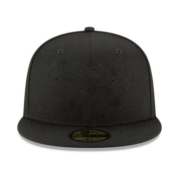 Men's Black Fitted Hat